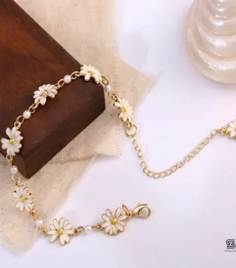 Pearl Flower Hand Bracelet