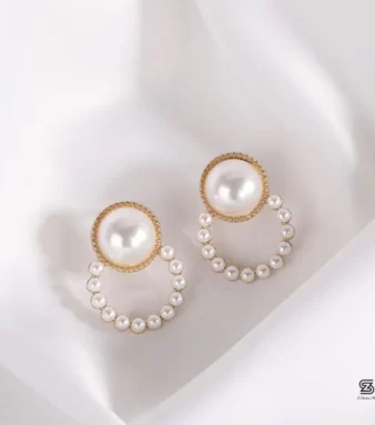 Round Pearl Tops Pair