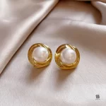 Pearl Tops Pair